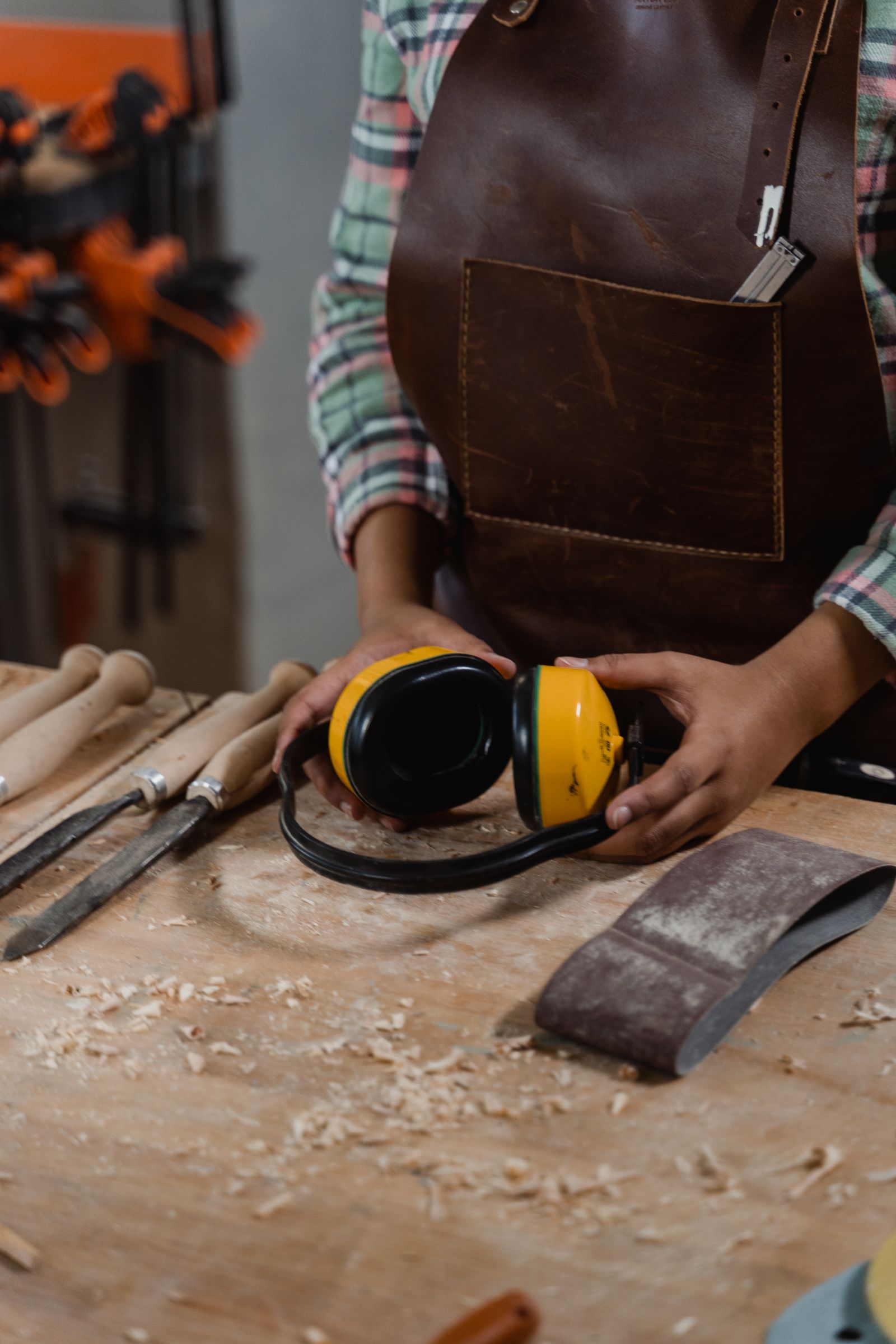 Marcus Boone, Lead carpenter